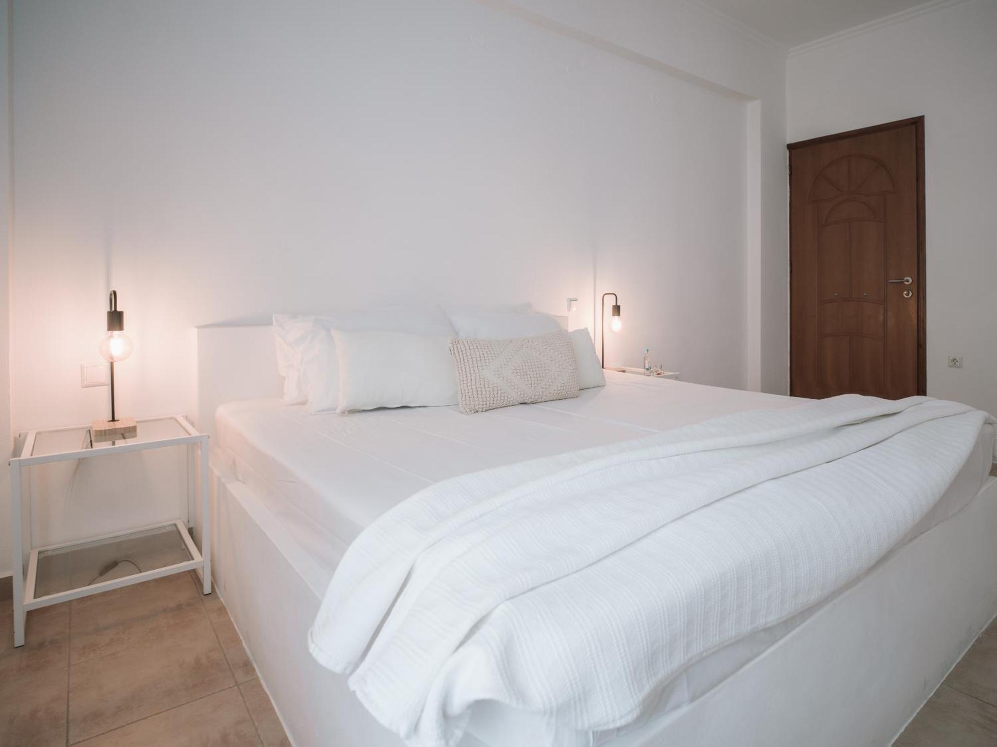 Giosifaki Hotel Vári Eksteriør billede